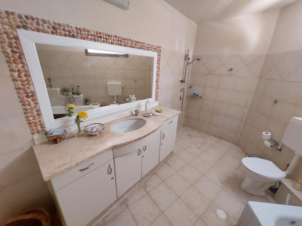 Yelena Vacation Appartement Eilat Buitenkant foto